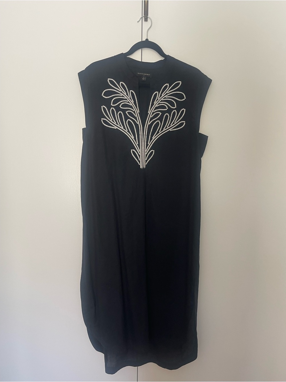Linen/cotton Black Sleeveless Shift Dress